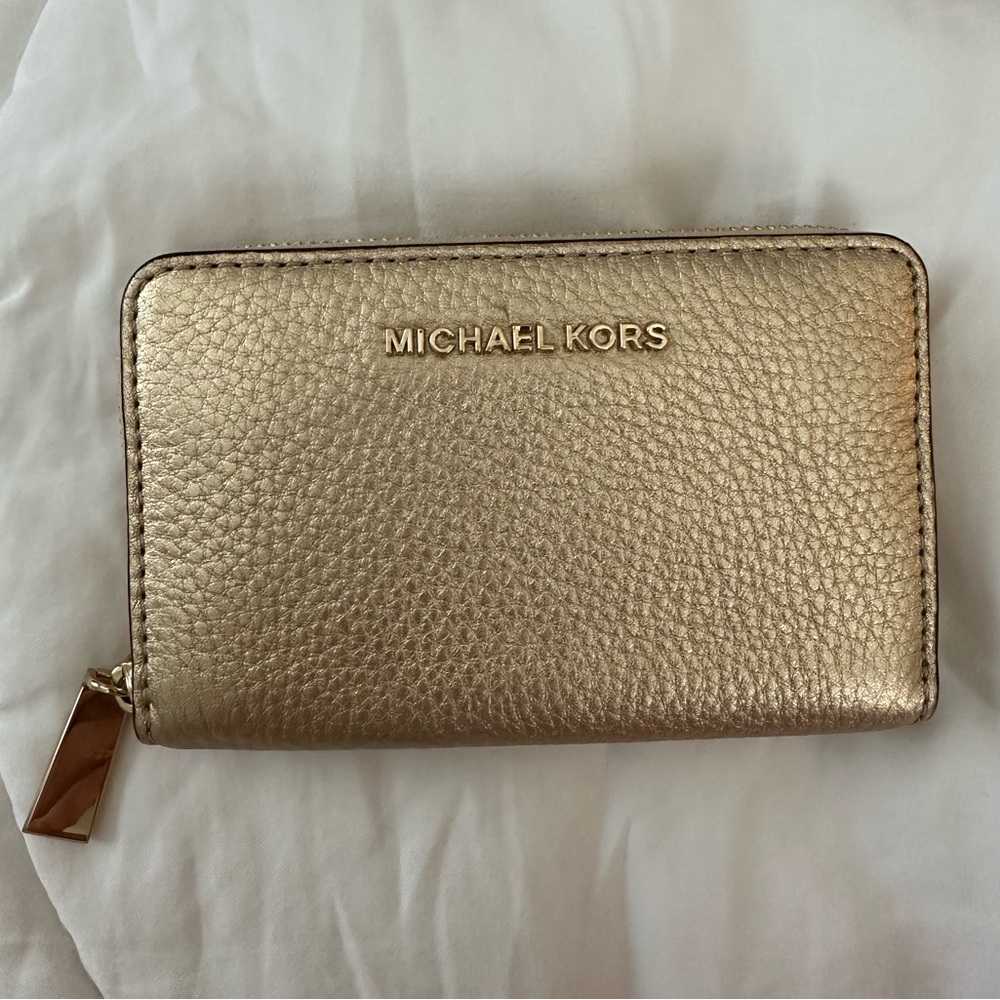 Michael Kors Small Pebbled Leather Wallet